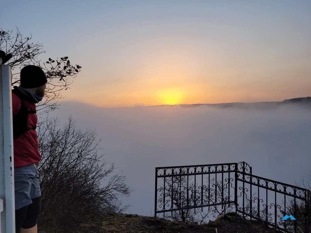 Der Moselsteig im Nebel